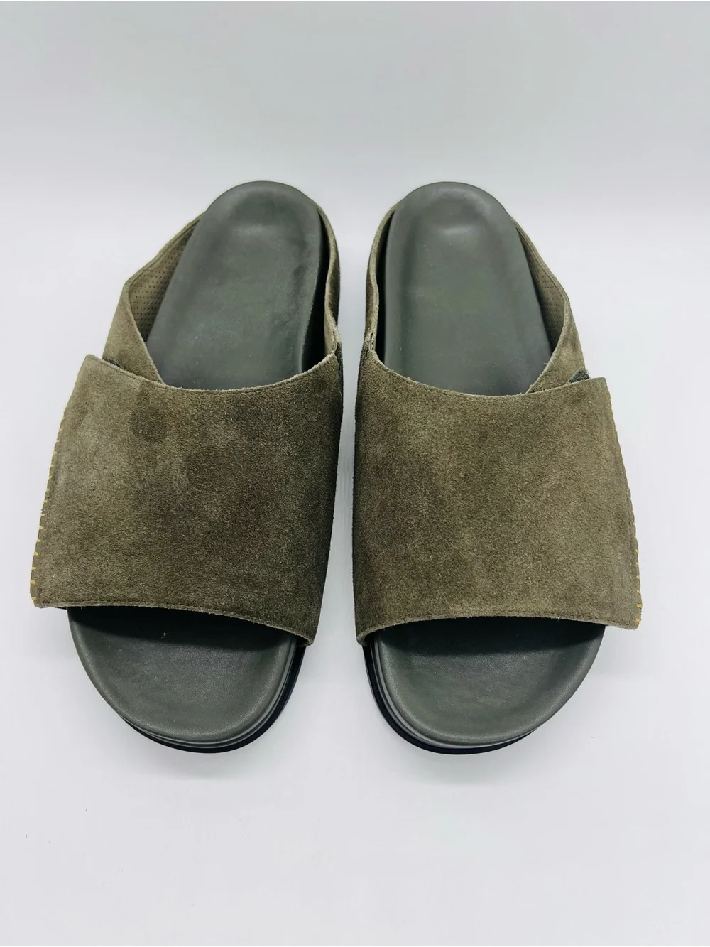 Commbi Unisex The Ollie Slide Sandals in Olive with Cushioned Footbed